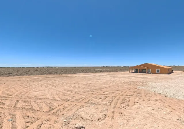 Photo 3 of Single family home for sale at 308 6th Street Ne, Rio Rancho, NM 87124 | MLS# 1108897 | Listing updated on 2026-09-11