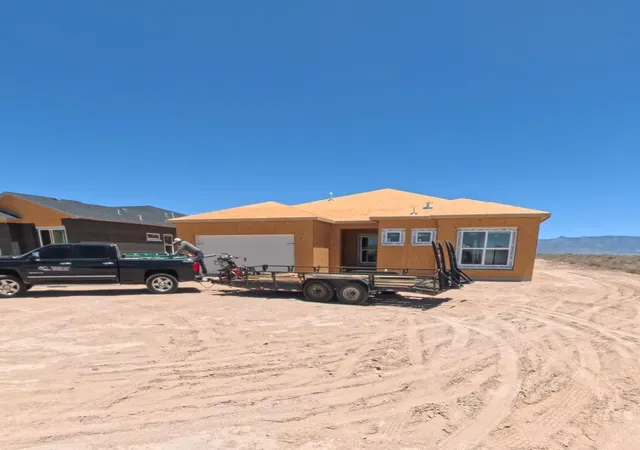 Photo 4 of Single family home for sale at 308 6th Street NE, Rio Rancho, NM 87124 | MLS# 1108897 | Listing updated on 2026-09-11