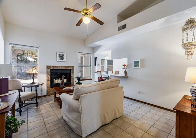 Photo 4 of Sale Pending at 4717 Snapdragon Rd NW, Albuquerque, NM 87120 | MLS# 1108993 | Listing updated on 2026-09-25