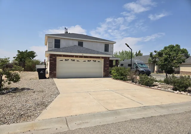 Photo 2 of Single family home for sale at 21 Juniper Ave, Los Lunas, NM 87031 | MLS# 1108996 | Listing updated on 2026-09-14