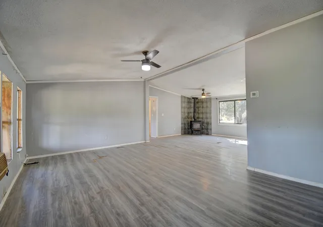 Photo 3 of Manufactured home for sale at 182 County Rd A102, Edgewood, NM 87015 | MLS# 1109038 | Listing updated on 2026-09-17