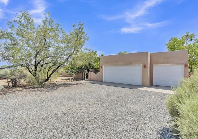 Photo 1 of Sale Pending at 115 El Rey Dr Nw, Corrales, NM 87048 | MLS# 1109054 | Listing updated on 2026-09-08