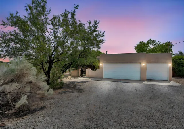 Photo 2 of Sale Pending at 115 El Rey Dr Nw, Corrales, NM 87048 | MLS# 1109054 | Listing updated on 2026-09-08