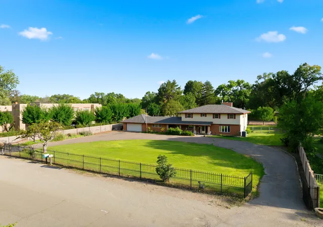 Photo 1 of Single family home for sale at 800 Pueblo Solano Rd Nw, Los Ranchos, NM 87107 | MLS# 1109100 | Listing updated on 2026-09-25