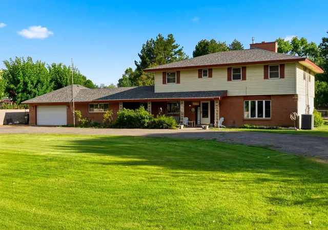 Photo 2 of Single family home for sale at 800 Pueblo Solano Rd Nw, Los Ranchos, NM 87107 | MLS# 1109100 | Listing updated on 2026-08-31