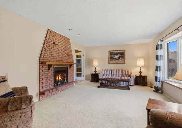 Photo 4 of Single family home for sale at 800 Pueblo Solano Rd NW, Los Ranchos, NM 87107 | MLS# 1109100 | Listing updated on 2026-08-31