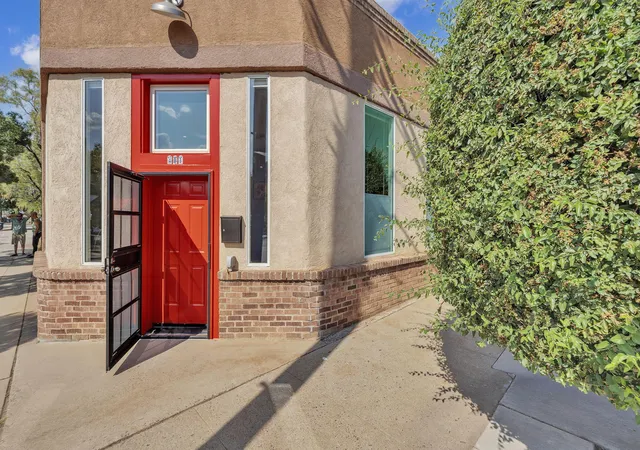 Photo 2 of Condo for sale at 401 Tijeras Ave Ne, Albuquerque, NM 87102 | MLS# 1109130 | Listing updated on 2026-09-08