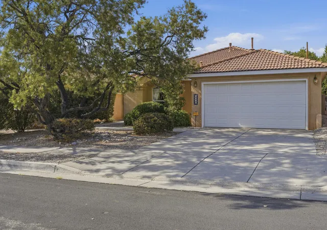 Photo 2 of Single family home for sale at 7205 Quail Springs Pl Ne, Albuquerque, NM 87113 | MLS# 1109155 | Listing updated on 2026-09-11