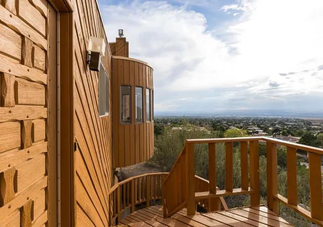 Photo 3 of Single family home for sale at 40 Cedar Hl Pl NE, Albuquerque, NM 87122 | MLS# 1109158 | Listing updated on 2026-09-08