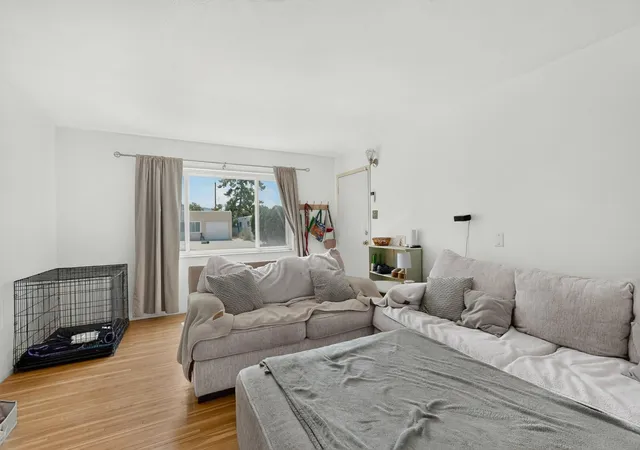 Photo 3 of Single family home for sale at 9801 Chapala Dr NE, Albuquerque, NM 87111 | MLS# 1109164 | Listing updated on 2026-09-11