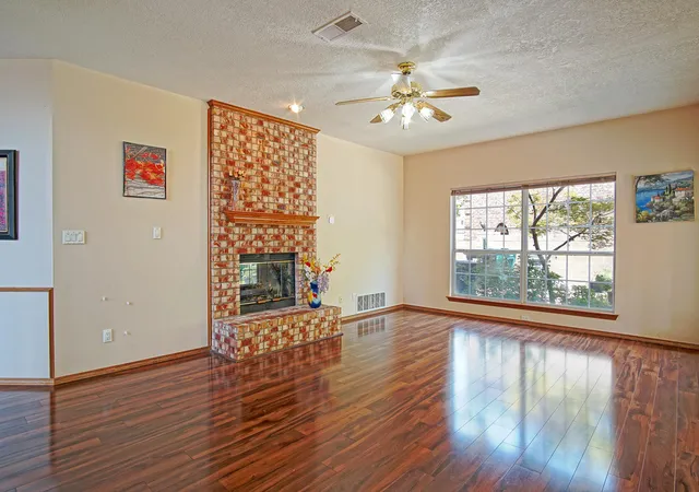 Photo 4 of Single family home for sale at 2869 W Is Loop SE, Rio Rancho, NM 87124 | MLS# 1109169 | Listing updated on 2026-09-14