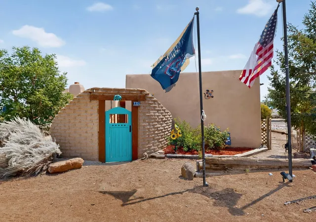 Photo 2 of Single family home for sale at 134 Tierra Encantada, Corrales, NM 87048 | MLS# 1109171 | Listing updated on 2026-09-09