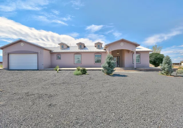 Photo 1 of Single family home for sale at 2 Old Milwaukee Rd # A, Los Lunas, NM 87031 | MLS# 1109193 | Listing updated on 2026-09-12