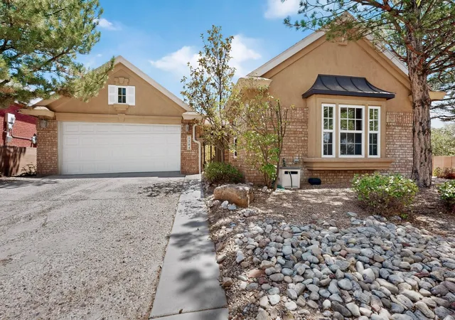 Photo 3 of Single family home for sale at 1204 Riva Ridge Ct SE, Albuquerque, NM 87123 | MLS# 1109196 | Listing updated on 2026-09-11