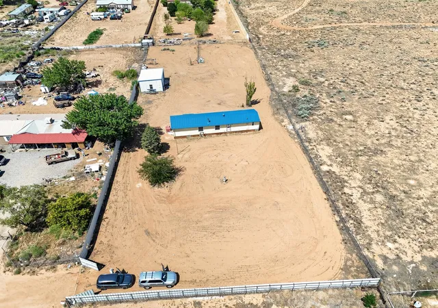 Photo 2 of Sale Pending at 1 La Sierra Ln, Los Lunas, NM 87031 | MLS# 1109205 | Listing updated on 2026-09-28
