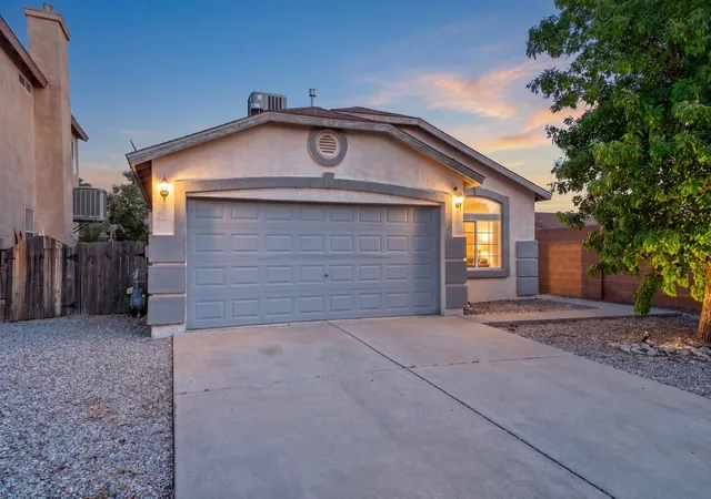 Photo 1 of Single family home for sale at 632 Saddle Blanket Trl Sw, Albuquerque, NM 87121 | MLS# 1109225 | Listing updated on 2026-09-05