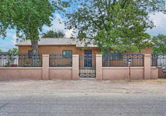 Photo 1 of Sale Pending at 5648 Greer Loop Sw, Albuquerque, NM 87105 | MLS# 1109272 | Listing updated on 2026-09-12