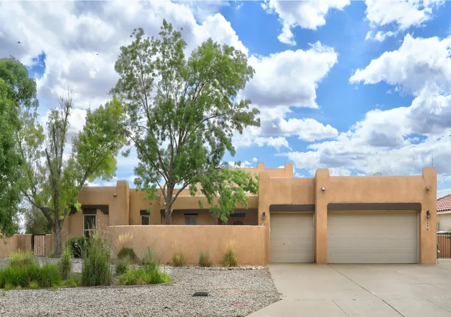 Photo 1 of Single family home for sale at 308 Nicklaus Dr Se, Rio Rancho, NM 87124 | MLS# 1109306 | Listing updated on 2026-09-11