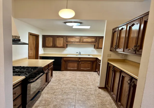 Photo 4 of Sale Pending at 5108 Bogart St NW, Albuquerque, NM 87120 | MLS# 1109309 | Listing updated on 2026-10-03