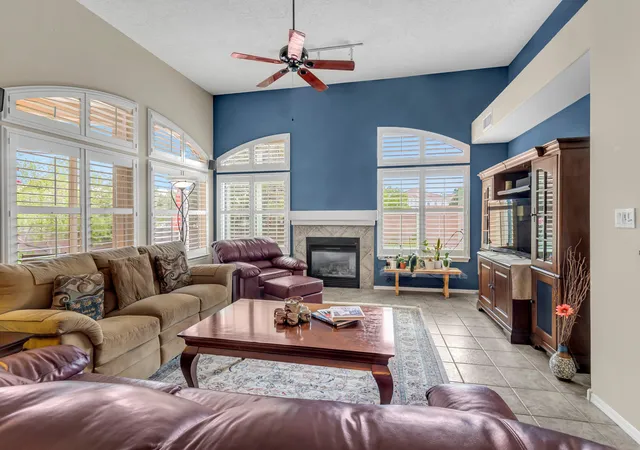 Photo 4 of Sale Pending at 4308 Rancho Centro NW, Albuquerque, NM 87120 | MLS# 1109326 | Listing updated on 2026-08-31