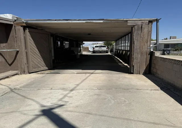 Photo 2 of Single family home for sale at 109 La Plata Rd Nw, Albuquerque, NM 87107 | MLS# 1109345 | Listing updated on 2026-09-15