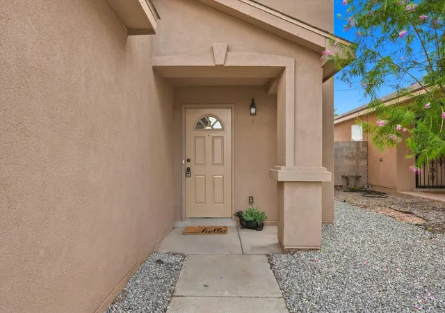 Photo 3 of Sale Pending at 10805 Park N St NW, Albuquerque, NM 87114 | MLS# 1109350 | Listing updated on 2026-09-16