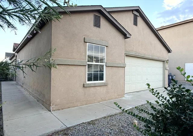 Photo 2 of Sale Pending at 8828 Sonoma Ave Nw, Albuquerque, NM 87121 | MLS# 1109398 | Listing updated on 2026-09-04
