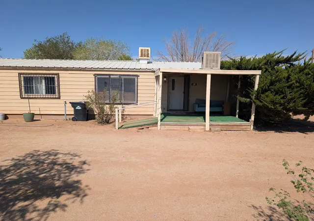 Photo 2 of Manufactured home for sale at 62 Primero Rd, Los Lunas, NM 87031 | MLS# 1109400 | Listing updated on 2026-09-12