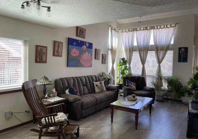 Photo 2 of Sale Pending at 4917 Cutting Ave Nw, Albuquerque, NM 87114 | MLS# 1109397 | Listing updated on 2026-09-02
