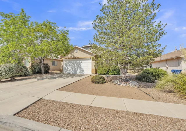Photo 3 of Single family home for sale at 3000 Desert Sage Ave Sw, Los Lunas, NM 87031 | MLS# 1109439 | Listing updated on 2026-10-03