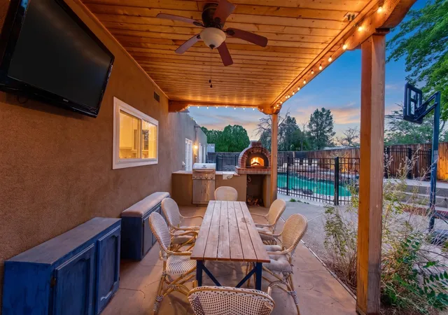 Photo 4 of Single family home for sale at 911 Palmas Altas Dr SE, Rio Rancho, NM 87124 | MLS# 1109451 | Listing updated on 2026-10-04