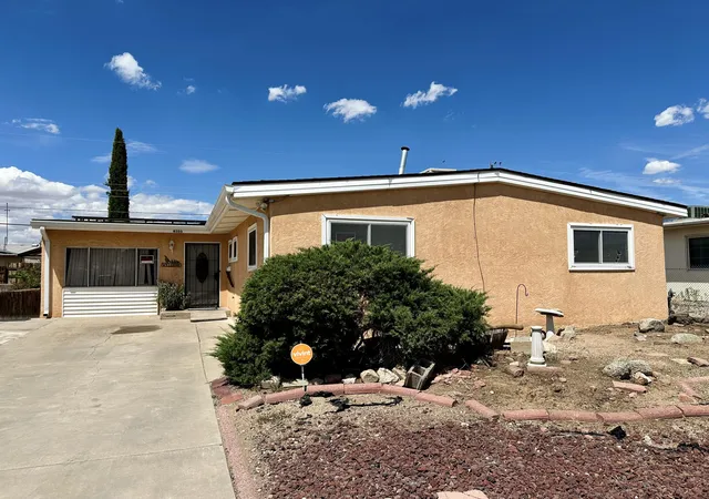 Photo 1 of Single family home for sale at 4505 Palo Duro Ave Ne, Albuquerque, NM 87110 | MLS# 1109468 | Listing updated on 2026-09-10