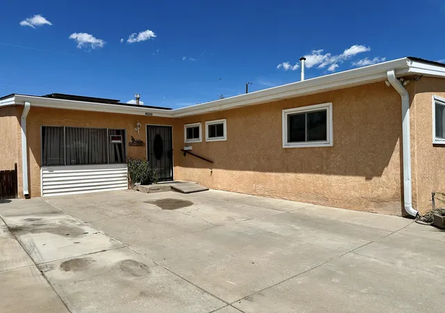 Photo 3 of Single family home for sale at 4505 Palo Duro Ave NE, Albuquerque, NM 87110 | MLS# 1109468 | Listing updated on 2026-09-10