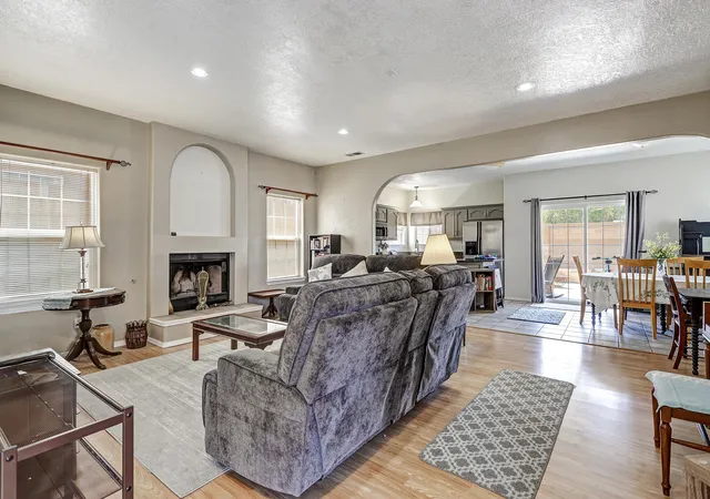 Photo 2 of Sale Pending at 7516 Peregrine Rd Ne, Albuquerque, NM 87113 | MLS# 1109442 | Listing updated on 2026-09-06