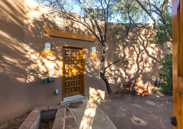 Photo 1 of Single family home for sale at 800 Acebo Rd Ne, Rio Rancho, NM 87124 | MLS# 1109465 | Listing updated on 2026-09-27
