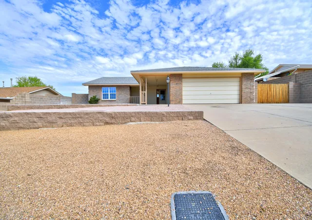 Photo 1 of Sale Pending at 4313 Snowden Ct Ne, Rio Rancho, NM 87124 | MLS# 1109471 | Listing updated on 2026-09-21