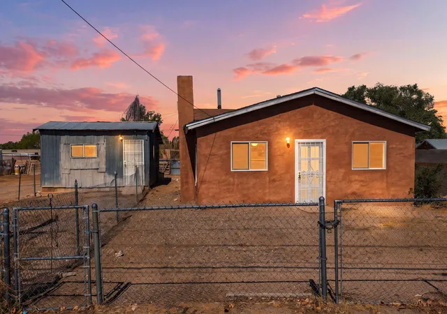 Photo 1 of Sale Pending at 6413 Edith Blvd Ne, Albuquerque, NM 87107 | MLS# 1109477 | Listing updated on 2026-09-09