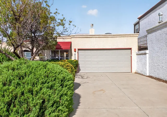 Photo 4 of Single family home for sale at 6912 Los Alisos Ct NW, Albuquerque, NM 87120 | MLS# 1109508 | Listing updated on 2026-10-07