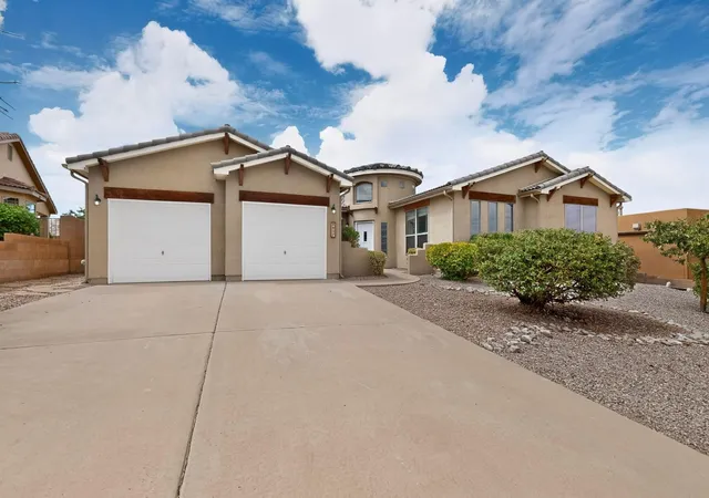 Photo 3 of Sale Pending at 857 Loma Pinon Loop Ne, Rio Rancho, NM 87144 | MLS# 1109525 | Listing updated on 2026-09-18