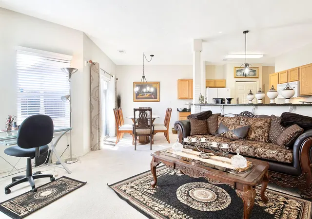 Photo 4 of Townhouse for sale at 504 Kally Ct NE, Albuquerque, NM 87123 | MLS# 1109544 | Listing updated on 2026-09-13