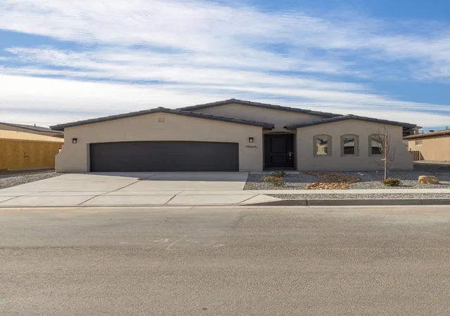 Photo 2 of Single family home for sale at 1565 Valle De Colores St Nw, Los Lunas, NM 87031 | MLS# 1109446 | Listing updated on 2026-09-28