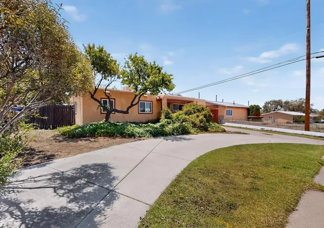 Photo 4 of Single family home for sale at 11604 Rosemont Ave Ne, Albuquerque, NM 87112 | MLS# 1109600 | Listing updated on 2026-10-02