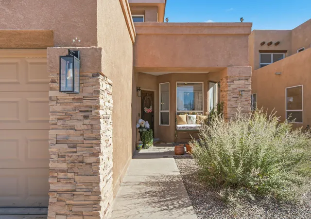 Photo 3 of Single family home for sale at 3336 Lockerbie Dr Se, Rio Rancho, NM 87124 | MLS# 1109605 | Listing updated on 2026-09-02