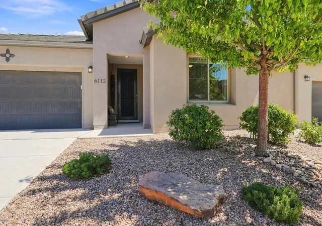 Photo 1 of Single family home for sale at 6112 Motherwell Dr Se, Albuquerque, NM 87106 | MLS# 1109627 | Listing updated on 2026-10-05