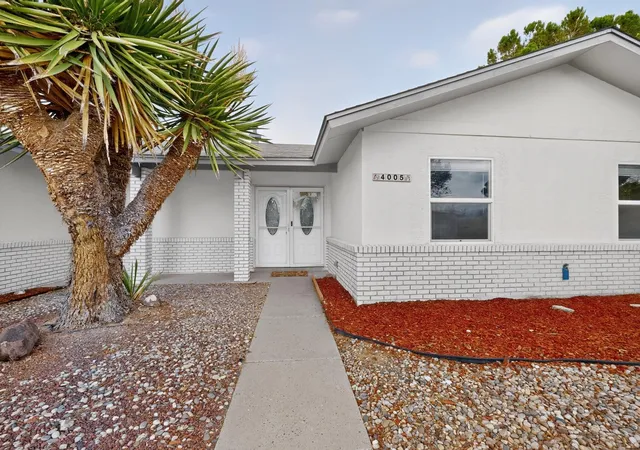 Photo 4 of Sale Pending at 4005 Torrey Pines Rd Se, Rio Rancho, NM 87124 | MLS# 1109629 | Listing updated on 2026-09-15