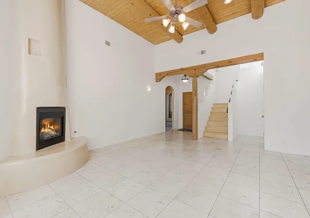 Photo 4 of Single family home for sale at 8927 Helmick Pl Ne, Albuquerque, NM 87122 | MLS# 1109632 | Listing updated on 2026-09-10