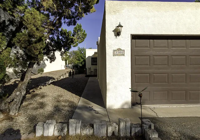 Photo 4 of Townhouse for sale at 3300 Saint Andrews Dr Se, Rio Rancho, NM 87124 | MLS# 1109633 | Listing updated on 2026-10-05