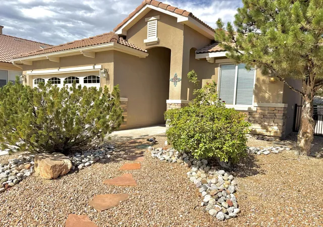 Photo 2 of Single family home for sale at 1007 Desert Willow Ct, Bernalillo, NM 87004 | MLS# 1109712 | Listing updated on 2026-10-02