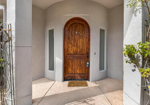 Photo 4 of Single family home for sale at 8223 Desert Lily Ln Ne, Albuquerque, NM 87122 | MLS# 1109718 | Listing updated on 2026-09-25