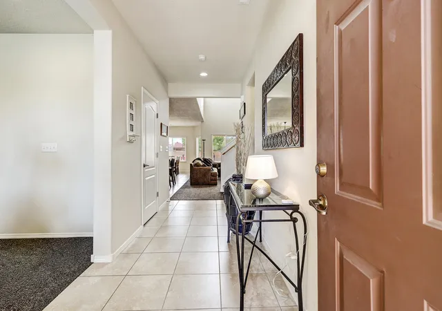 Photo 4 of Single family home for sale at 5705 Stone Peak Rd Nw, Albuquerque, NM 87114 | MLS# 1109722 | Listing updated on 2026-10-04